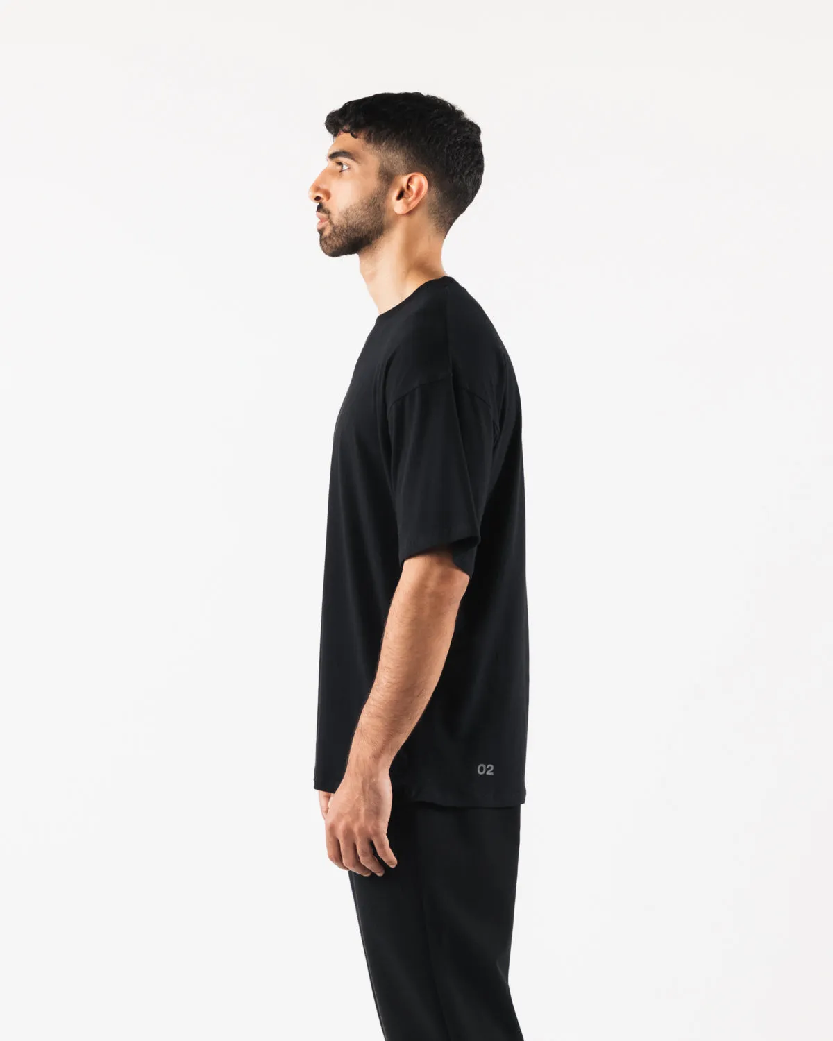 Aligned Tee - Black