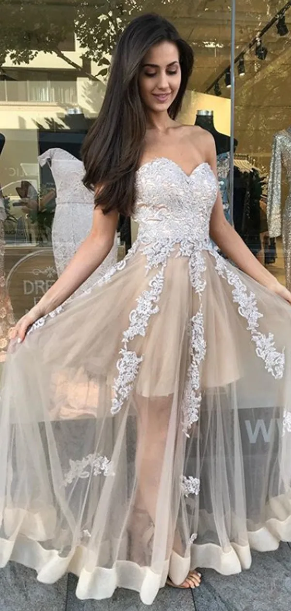 Charming Sweetheart Sleeveless Lace Ball Gown Long Prom Dresses. DB1045