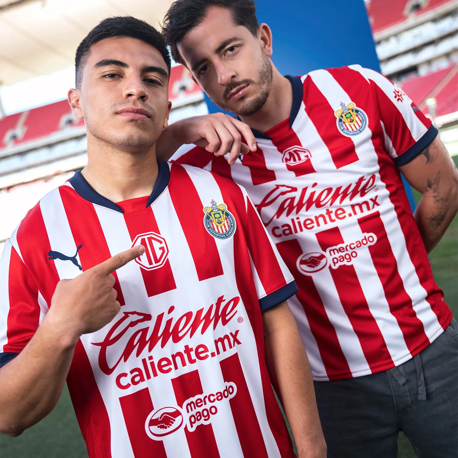 Chivas 24/25 Home Replica Jersey - Mens