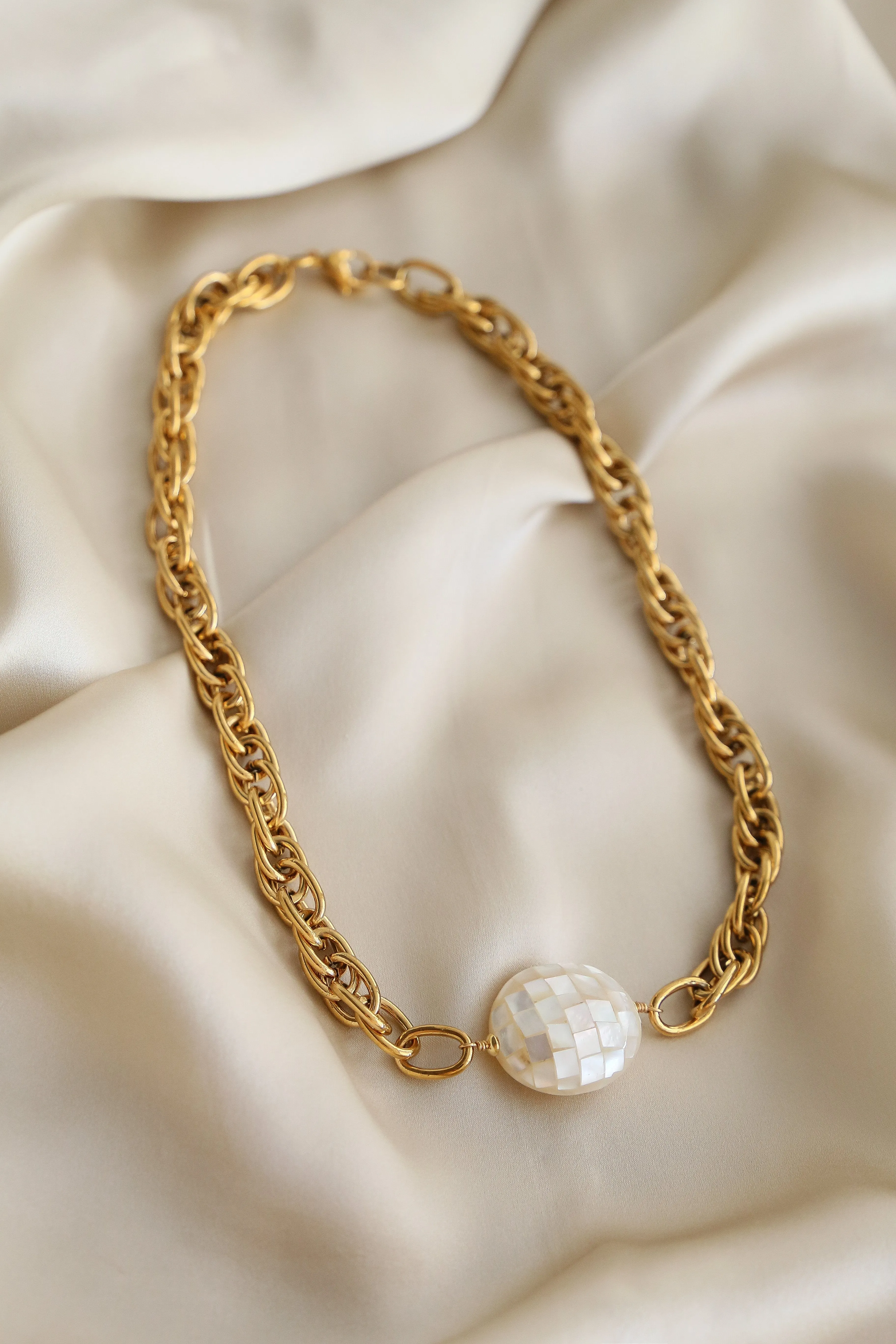 Gwyneth Necklace