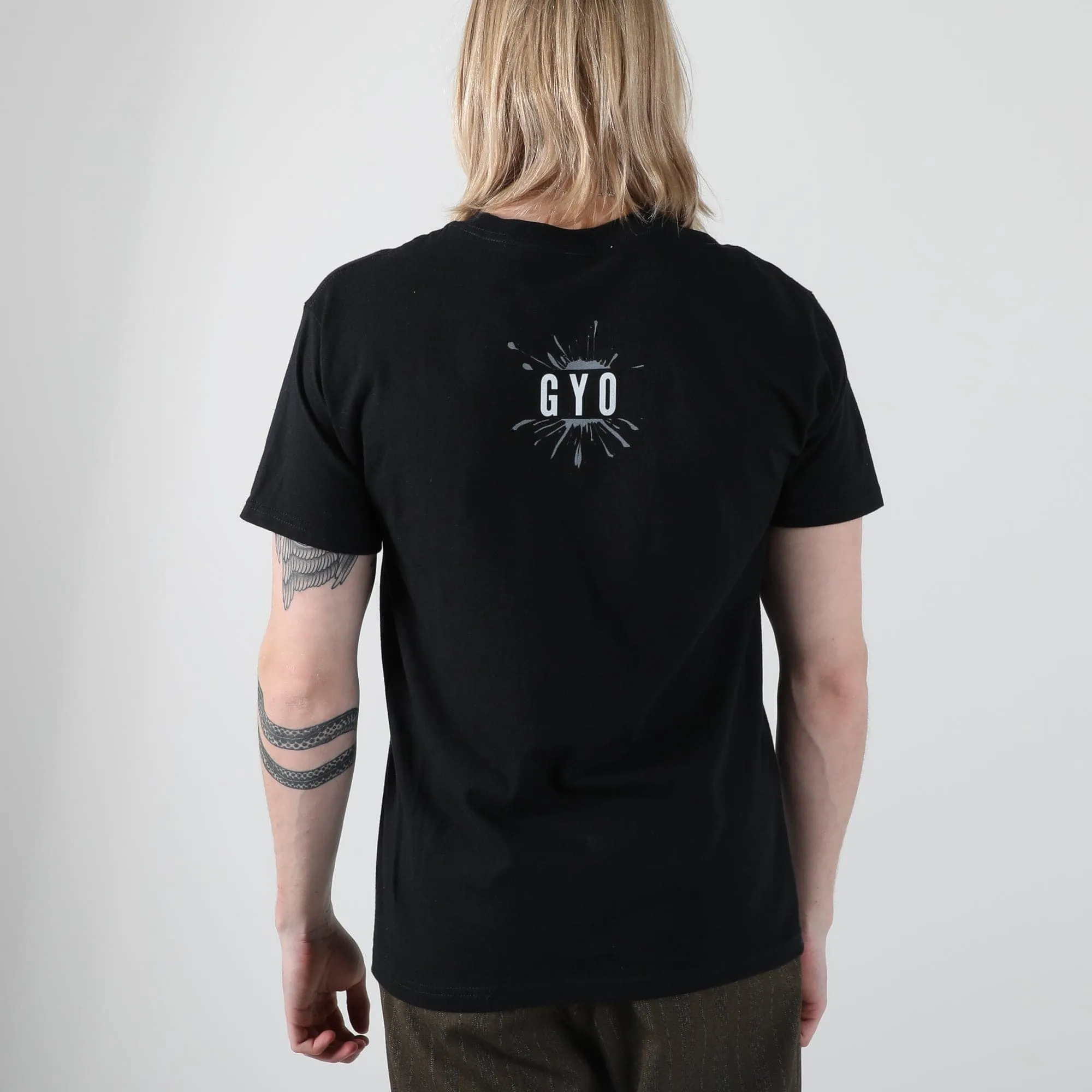 Gyo Black Tee