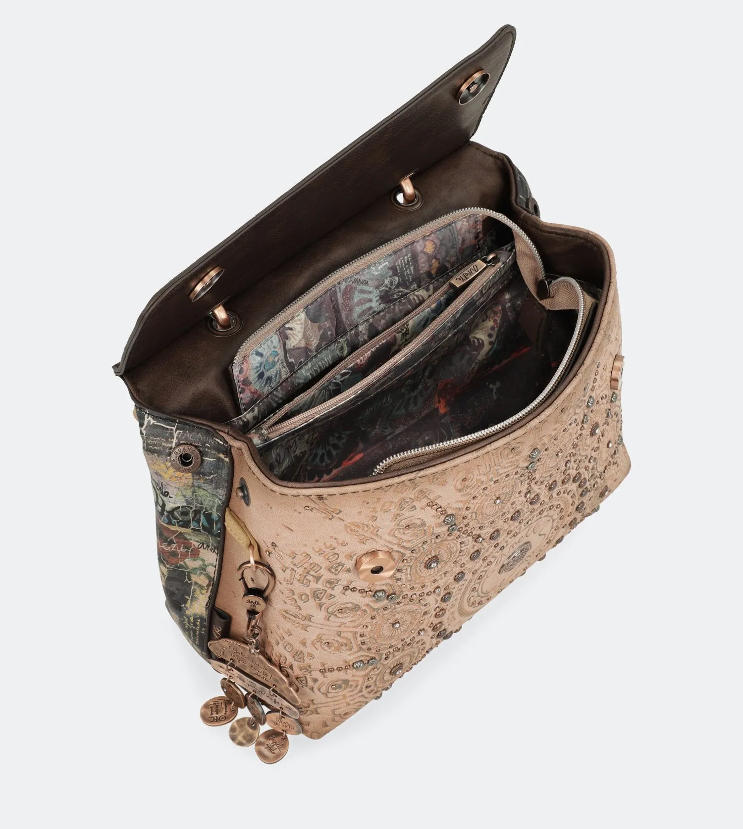 Ixchel Crossbody bag with a flap