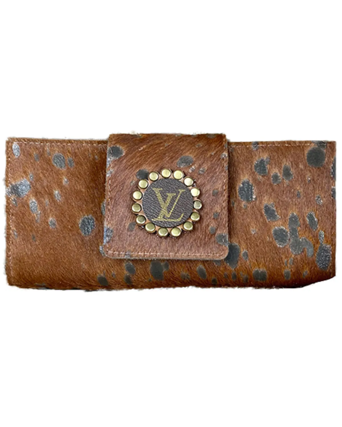 Product Name:  Keep It Gypsy Women's Distressed Cowhide Clutch Wallet