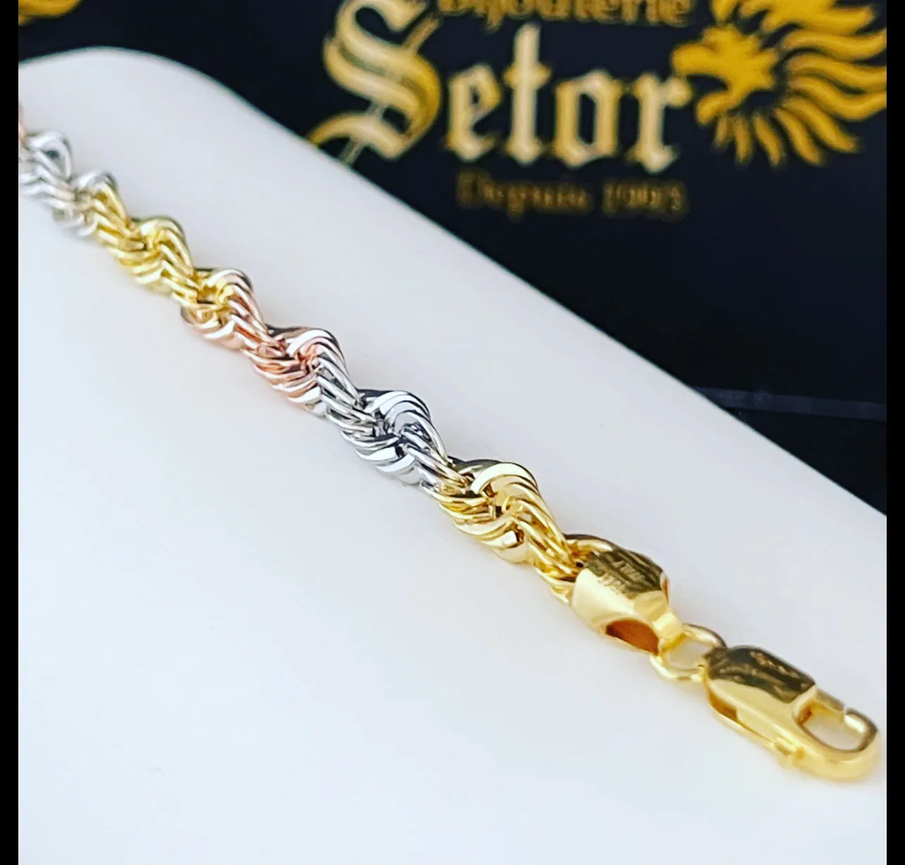 Three colours gold bracelet MB099