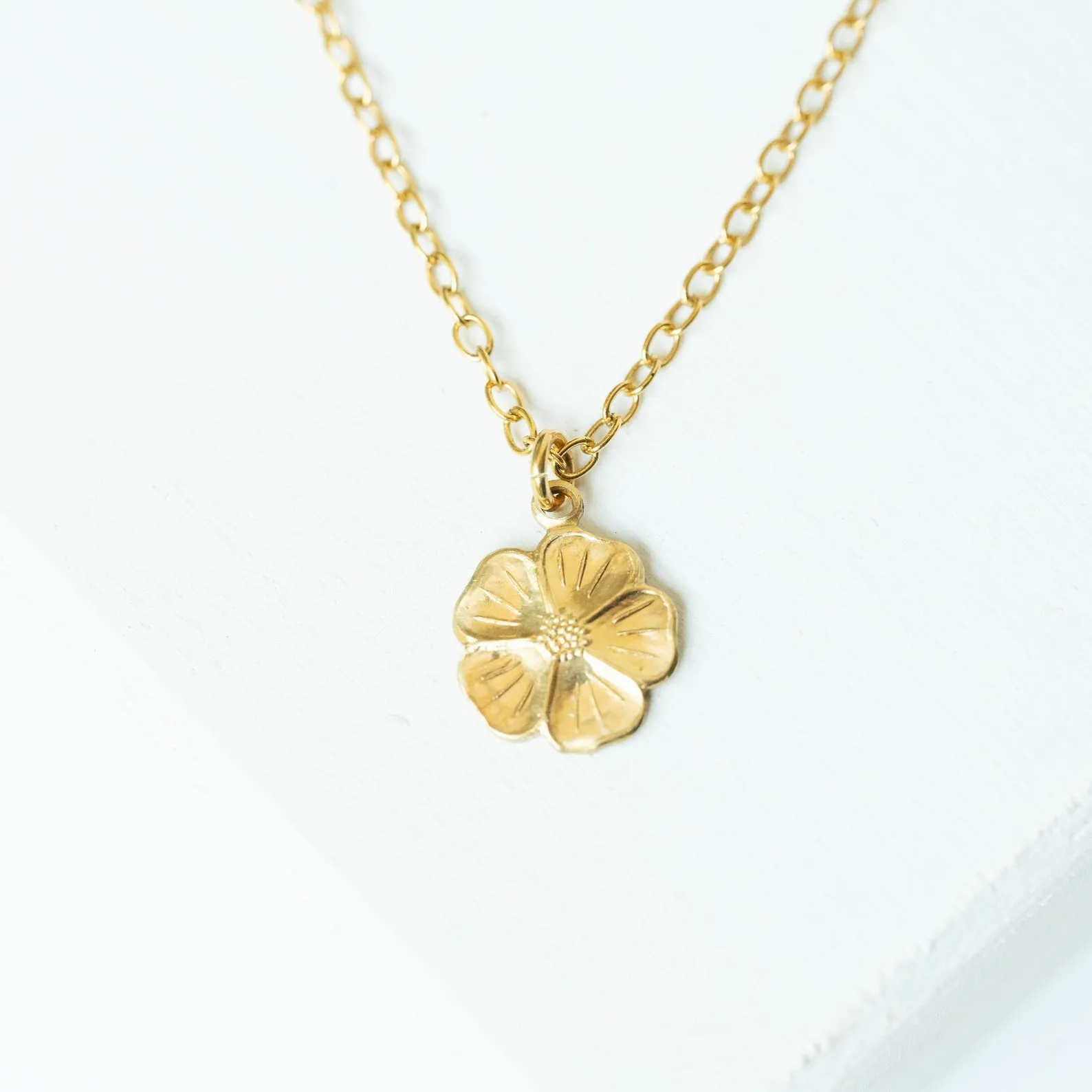 Tiny Flower Necklace