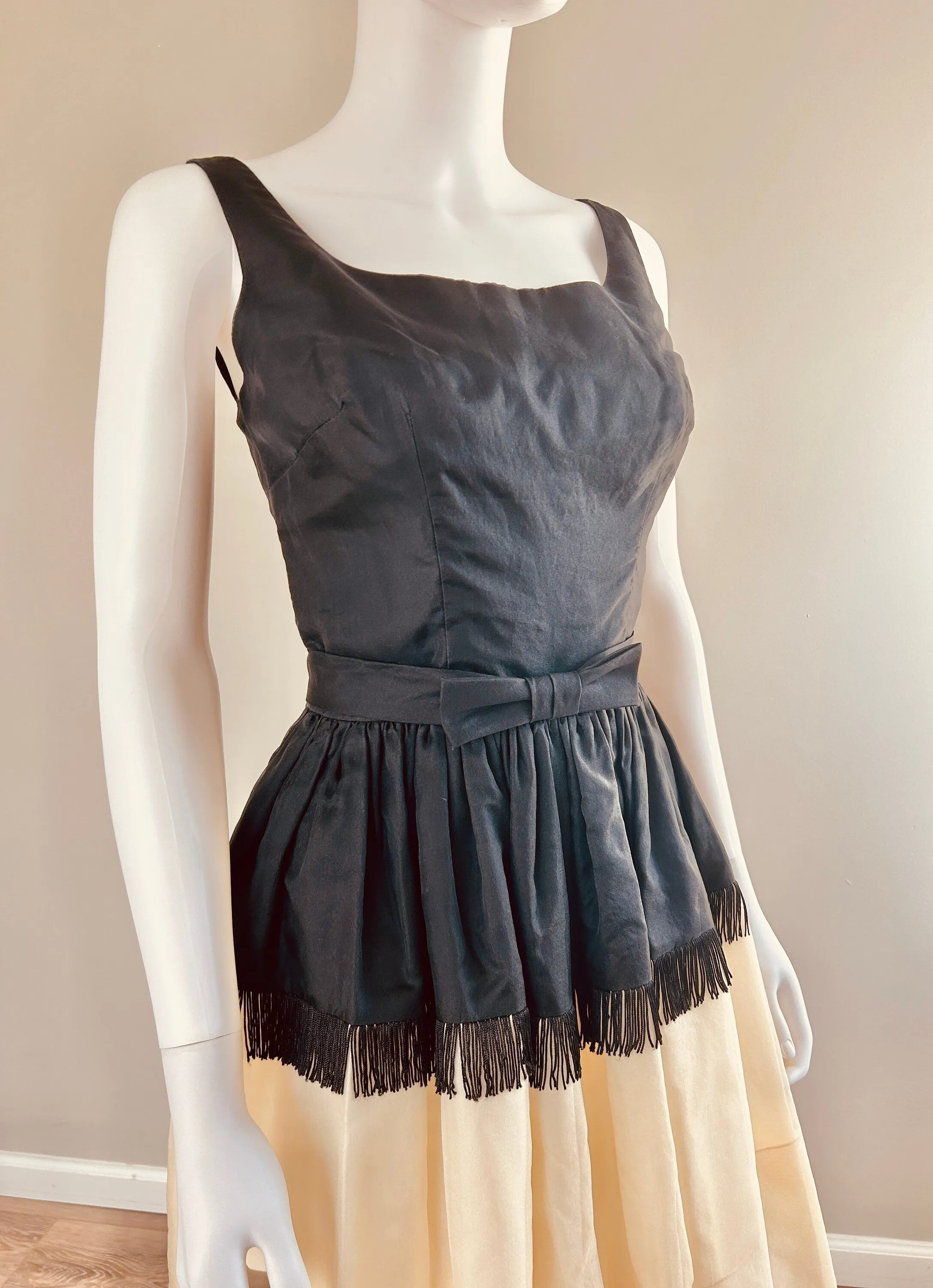 Vintage 1960s Fringe Dress / 60s Retro Black and White Party Dress / Size S